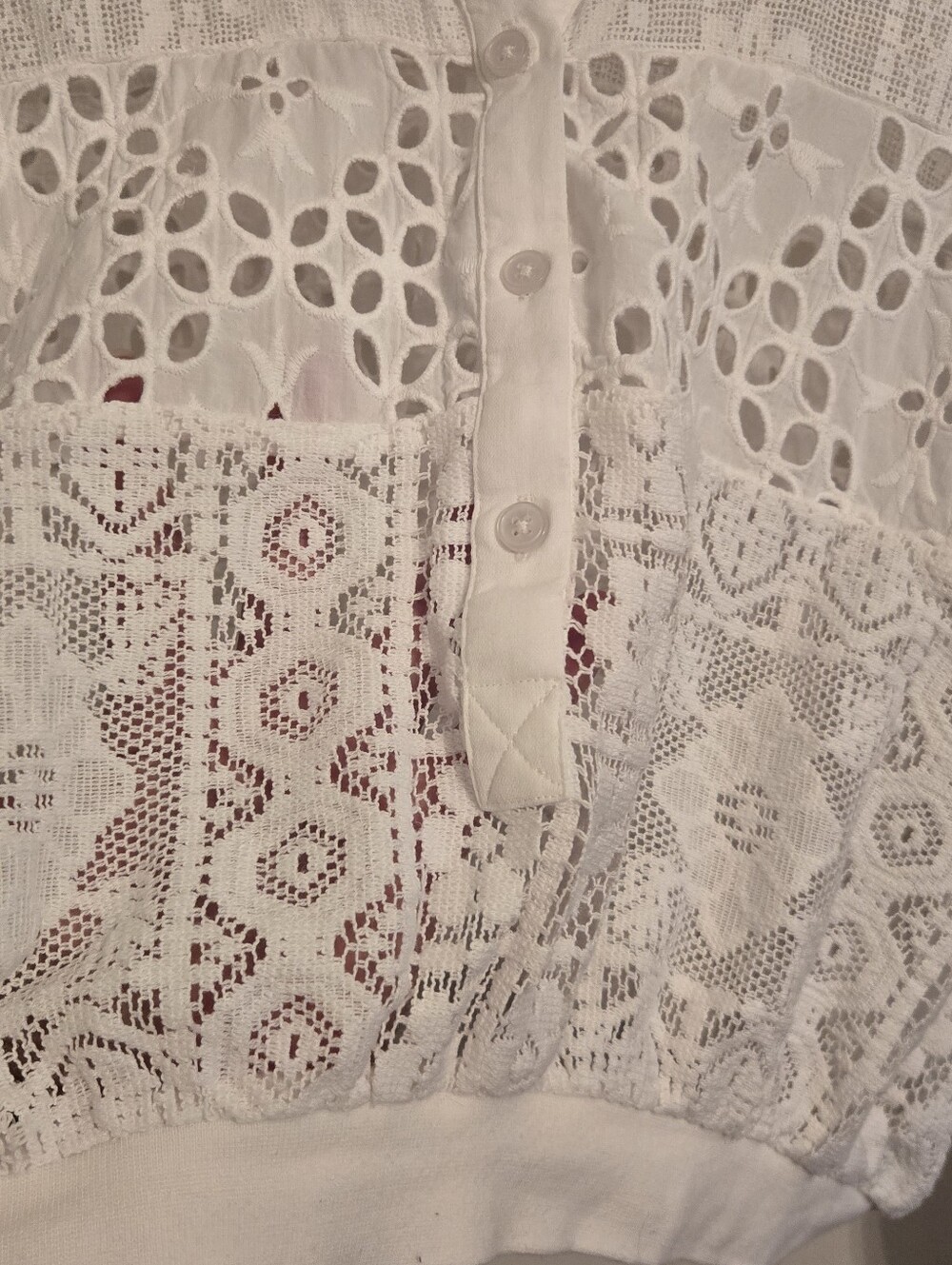Anthropoligie Pilcro Cutwork Bubble Sleeve Top Size XL - Picture 5 of 12